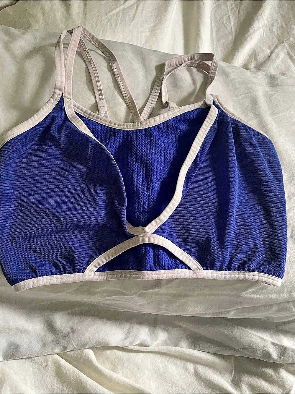 Lululemon Bend This Scoop and Cross Bra Blue & White